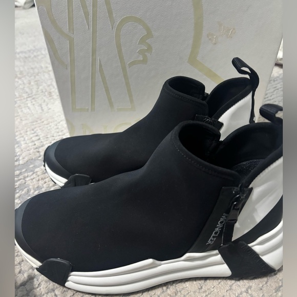 NWT Moncler Black and White Sneakers compassor zip womens size 40 - Picture 3 of 7